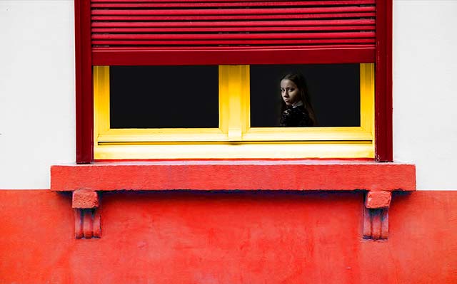 learn-spanish-tener-la-mosca-detras-de-la-oreja